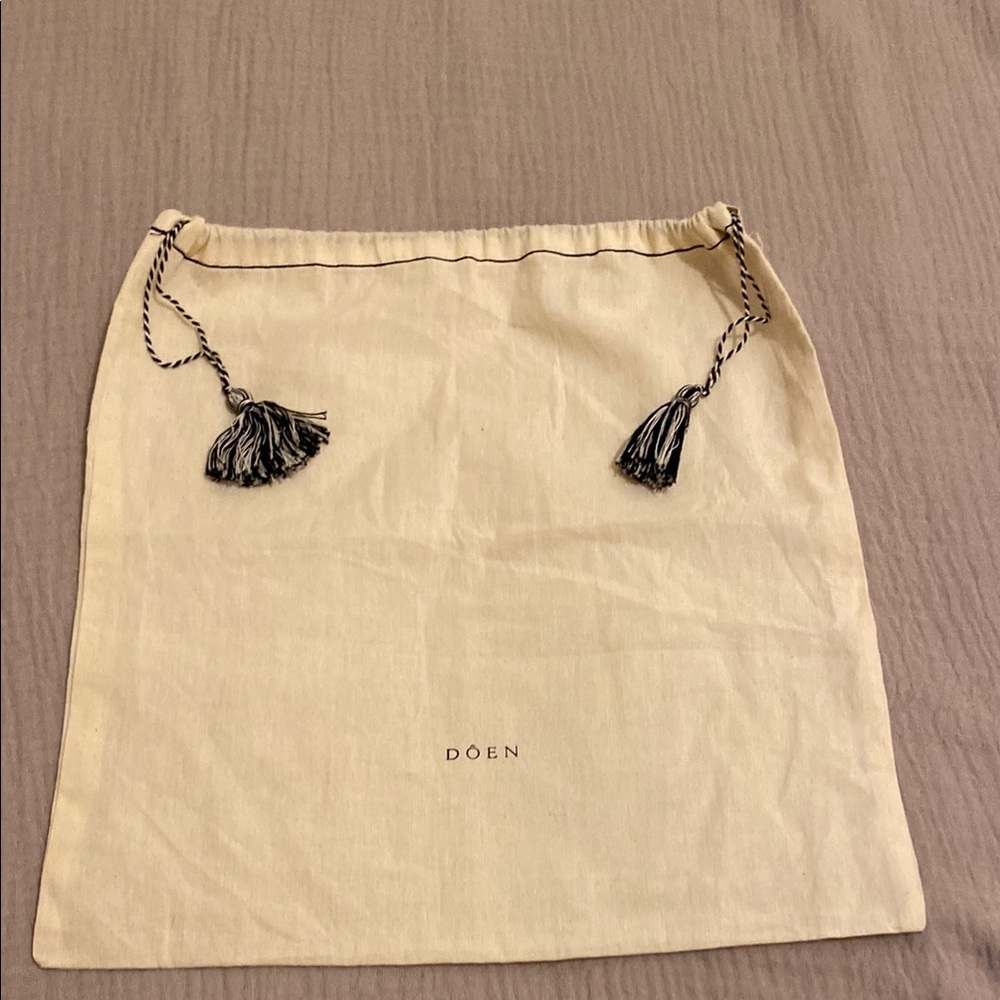 DOEN Cream DUST BAG